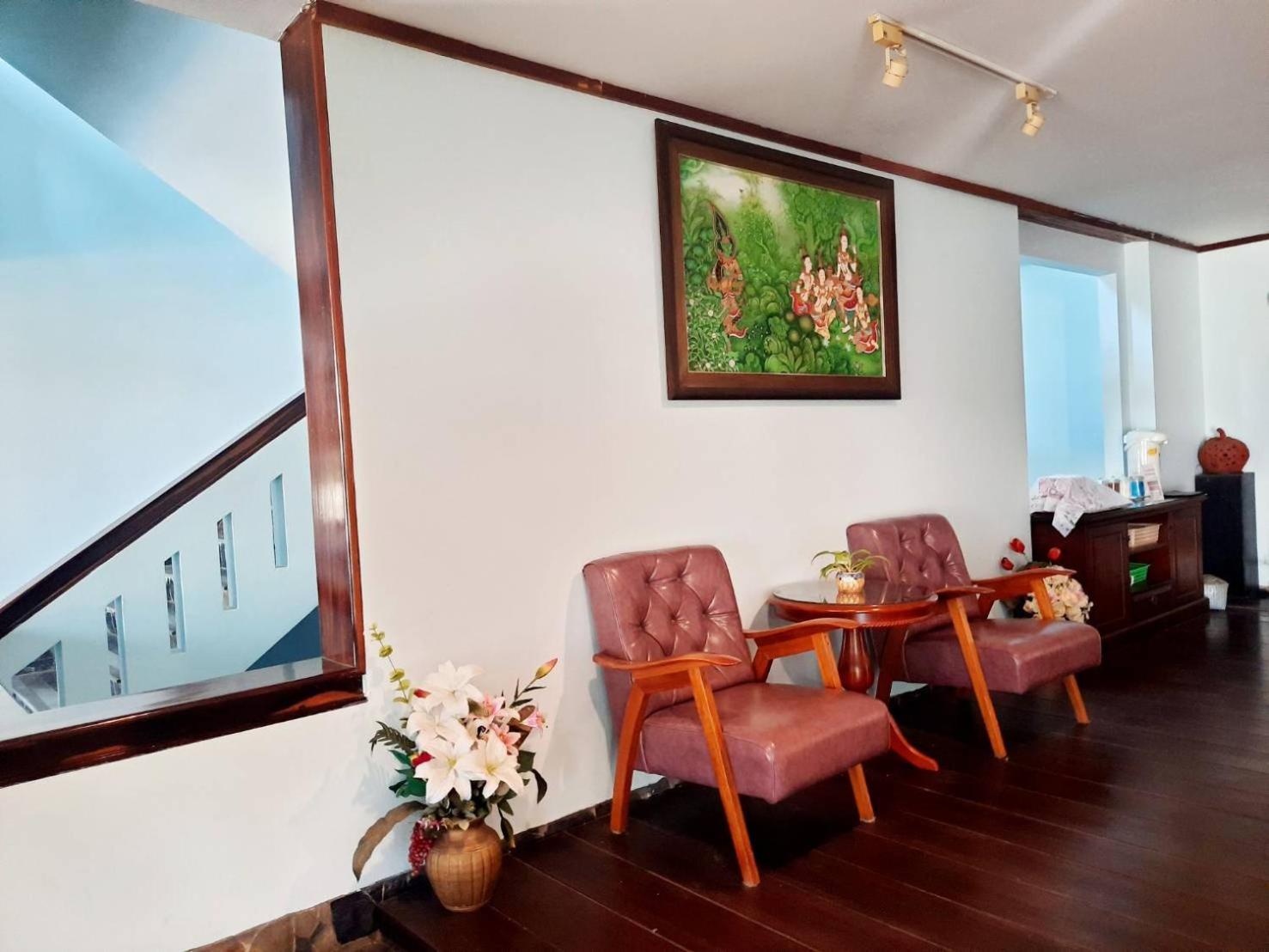 โรงแรมสยามบูทีค บุรีรัมย์ Exterior foto
